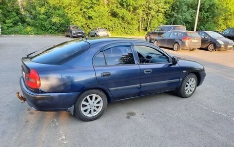 Mitsubishi Carisma I, 2001 год, 138 000 рублей, 3 фотография