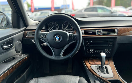 BMW 3 серия, 2009 год, 990 000 рублей, 24 фотография