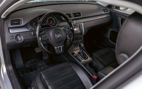 Volkswagen Passat B7, 2013 год, 995 000 рублей, 13 фотография
