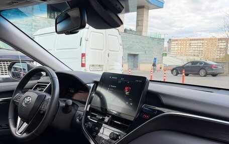 Toyota Camry, 2023 год, 3 370 000 рублей, 7 фотография