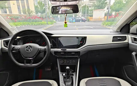 Volkswagen Polo, 2023 год, 957 000 рублей, 7 фотография