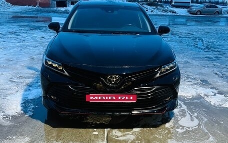 Toyota Camry, 2020 год, 3 200 000 рублей, 9 фотография