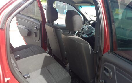 Renault Logan I, 2011 год, 510 000 рублей, 12 фотография