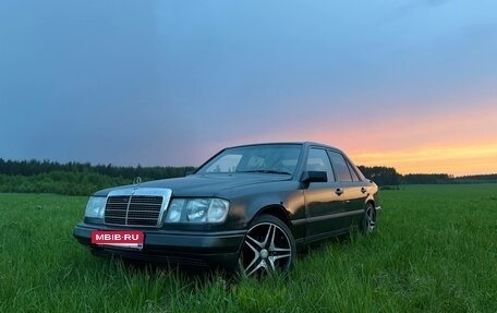 Mercedes-Benz W124, 1988 год, 299 000 рублей, 15 фотография