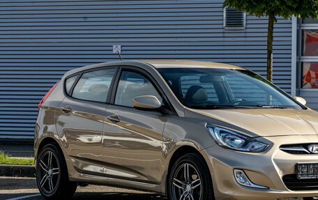 Hyundai Solaris II рестайлинг, 2012 год, 725 000 рублей, 7 фотография