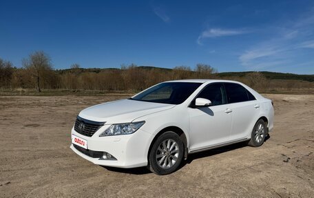 Toyota Camry, 2013 год, 1 690 000 рублей, 2 фотография
