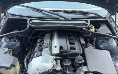 BMW 3 серия, 2002 год, 350 000 рублей, 6 фотография