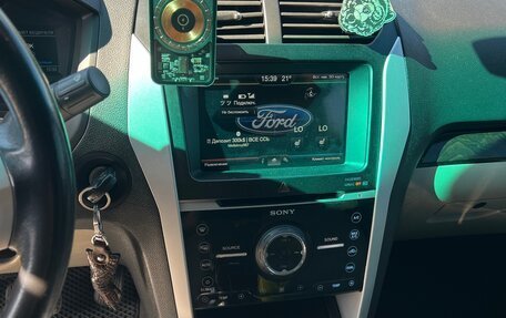 Ford Explorer VI, 2011 год, 1 750 000 рублей, 10 фотография
