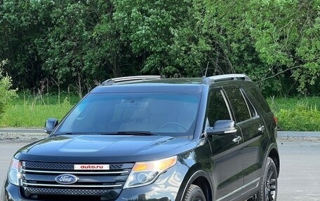 Ford Explorer VI, 2011 год, 1 750 000 рублей, 2 фотография
