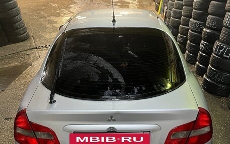 Mitsubishi Carisma I, 2002 год, 310 000 рублей, 4 фотография