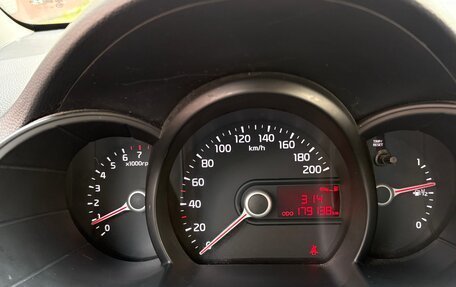 KIA Picanto II, 2013 год, 730 000 рублей, 13 фотография