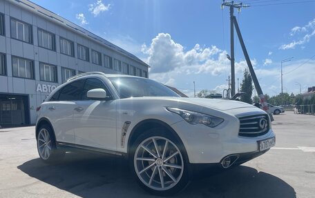 Infiniti FX II, 2013 год, 2 200 000 рублей, 3 фотография