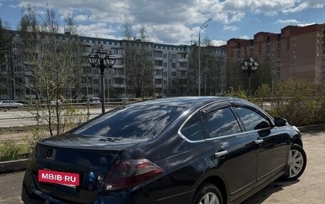 Nissan Teana, 2010 год, 700 000 рублей, 2 фотография