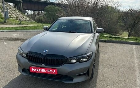 BMW 3 серия, 2020 год, 3 050 000 рублей, 3 фотография