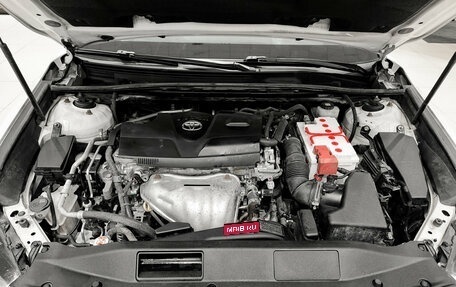 Toyota Camry, 2020 год, 2 120 000 рублей, 11 фотография