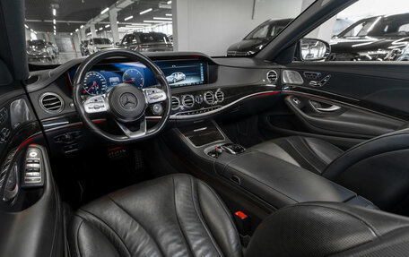 Mercedes-Benz S-Класс, 2019 год, 3 900 000 рублей, 7 фотография