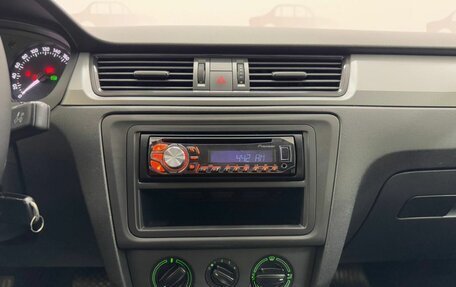 Skoda Rapid I, 2015 год, 899 000 рублей, 12 фотография