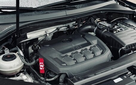 Volkswagen Tiguan II, 2017 год, 2 579 000 рублей, 29 фотография