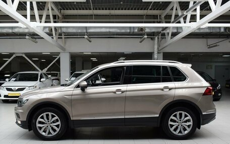 Volkswagen Tiguan II, 2018 год, 2 450 000 рублей, 4 фотография