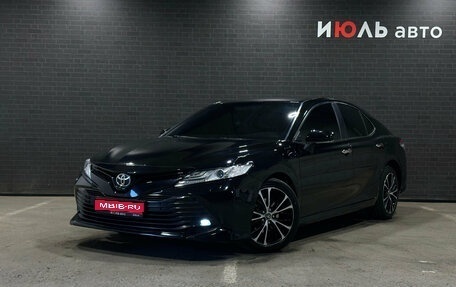 Toyota Camry, 2018 год, 2 450 000 рублей, 1 фотография