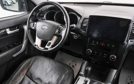 KIA Sorento II рестайлинг, 2010 год, 1 199 000 рублей, 10 фотография