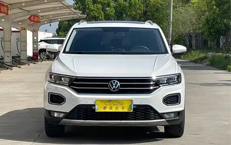 Volkswagen T-Roc I, 2022 год, 1 287 000 рублей, 6 фотография