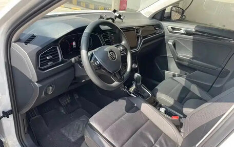 Volkswagen T-Roc I, 2022 год, 1 287 000 рублей, 7 фотография