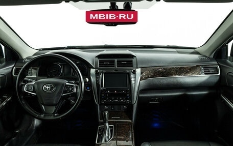 Toyota Camry, 2016 год, 2 149 700 рублей, 13 фотография