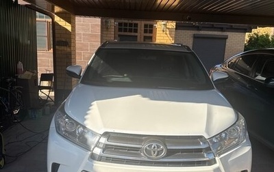Toyota Highlander III, 2017 год, 4 000 000 рублей, 1 фотография