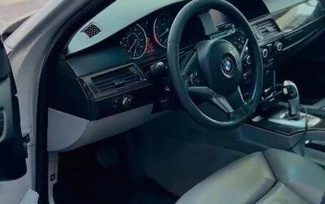 BMW 5 серия, 2009 год, 1 500 000 рублей, 3 фотография