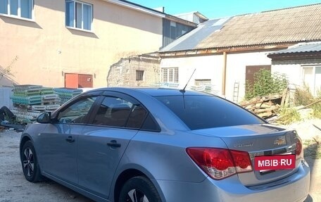 Chevrolet Cruze II, 2011 год, 780 000 рублей, 5 фотография