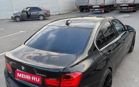 BMW 3 серия, 2012 год, 1 800 000 рублей, 6 фотография