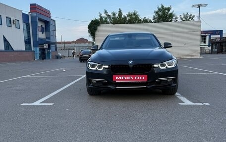 BMW 3 серия, 2012 год, 1 800 000 рублей, 22 фотография