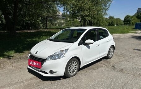 Peugeot 208 II, 2013 год, 490 000 рублей, 2 фотография