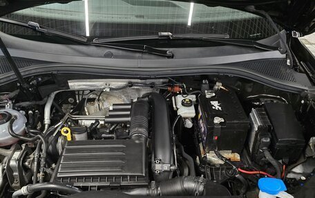 Volkswagen Tiguan II, 2020 год, 2 480 000 рублей, 2 фотография