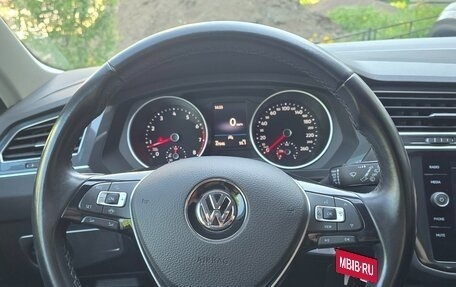 Volkswagen Tiguan II, 2020 год, 2 480 000 рублей, 8 фотография