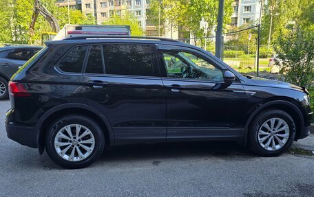 Volkswagen Tiguan II, 2020 год, 2 480 000 рублей, 17 фотография