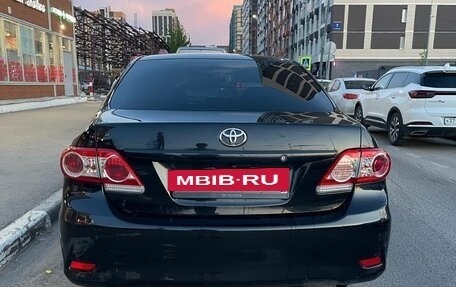 Toyota Corolla, 2011 год, 725 000 рублей, 3 фотография
