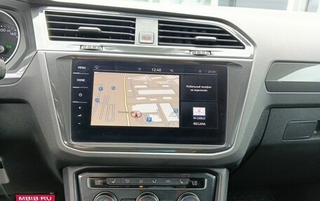 Volkswagen Tiguan II, 2018 год, 2 499 000 рублей, 14 фотография