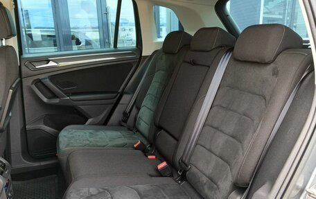 Volkswagen Tiguan II, 2018 год, 2 499 000 рублей, 20 фотография