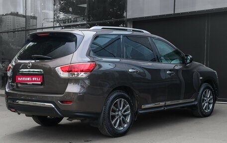 Nissan Pathfinder, 2015 год, 2 100 000 рублей, 4 фотография