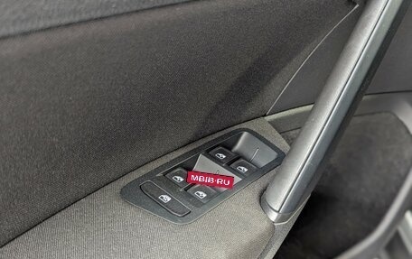 Volkswagen Golf VII, 2018 год, 2 100 000 рублей, 19 фотография