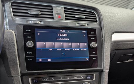 Volkswagen Golf VII, 2018 год, 2 100 000 рублей, 23 фотография
