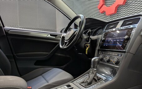 Volkswagen Golf VII, 2018 год, 2 100 000 рублей, 27 фотография
