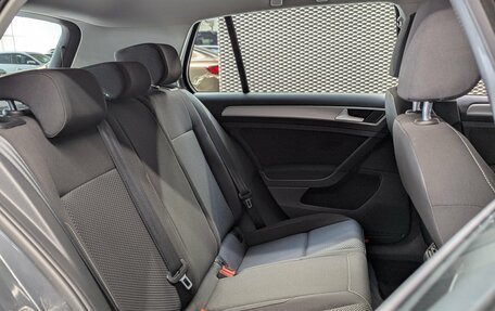 Volkswagen Golf VII, 2018 год, 2 100 000 рублей, 30 фотография