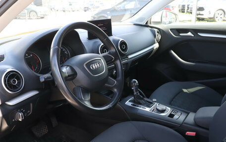 Audi A3, 2013 год, 1 300 000 рублей, 13 фотография
