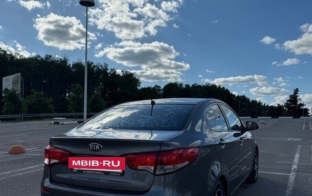 KIA Rio III рестайлинг, 2015 год, 930 000 рублей, 4 фотография