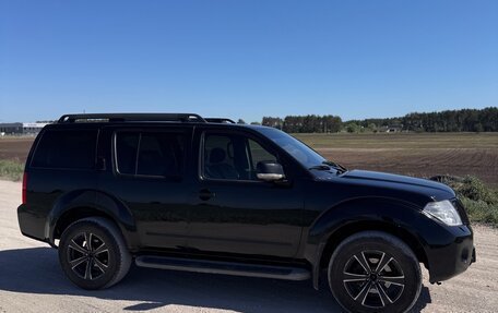 Nissan Pathfinder, 2010 год, 980 000 рублей, 5 фотография