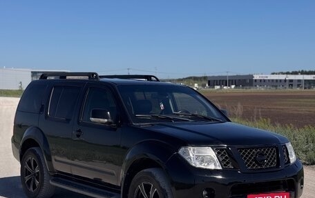 Nissan Pathfinder, 2010 год, 980 000 рублей, 3 фотография