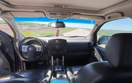 Nissan Pathfinder, 2010 год, 980 000 рублей, 13 фотография